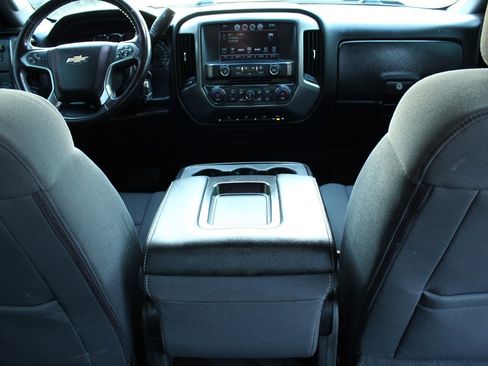 Used 2018 Chevrolet Silverado 1500 LT w/ All Star Edition image 13