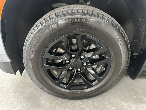 Used 2024 Chevrolet Suburban LS w/ Driver Alert Package AWD/4WD image 18