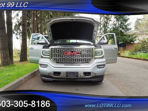 Used 2018 GMC Sierra 1500 Denali w/ Denali Ultimate Package AWD/4WD image 27