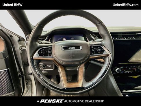Used 2022 Jeep Grand Cherokee Summit w/ Adv Protech Group IV AWD/4WD image 13