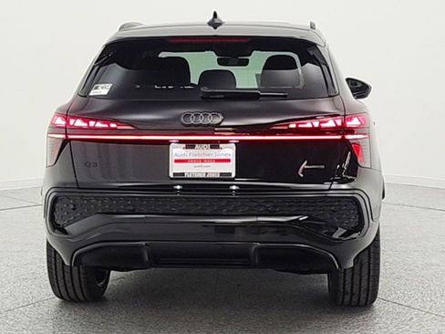 New 2026 Audi Q3 quattro 2.0T AWD/4WD image 6