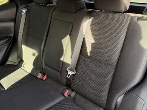 Used 2019 Nissan Rogue Sport S image 21