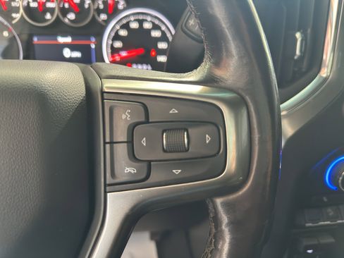 Used 2020 Chevrolet Silverado 1500 LT Trail Boss image 11