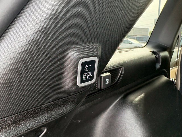 Used 2024 Jeep Grand Cherokee Limited AWD/4WD image 35