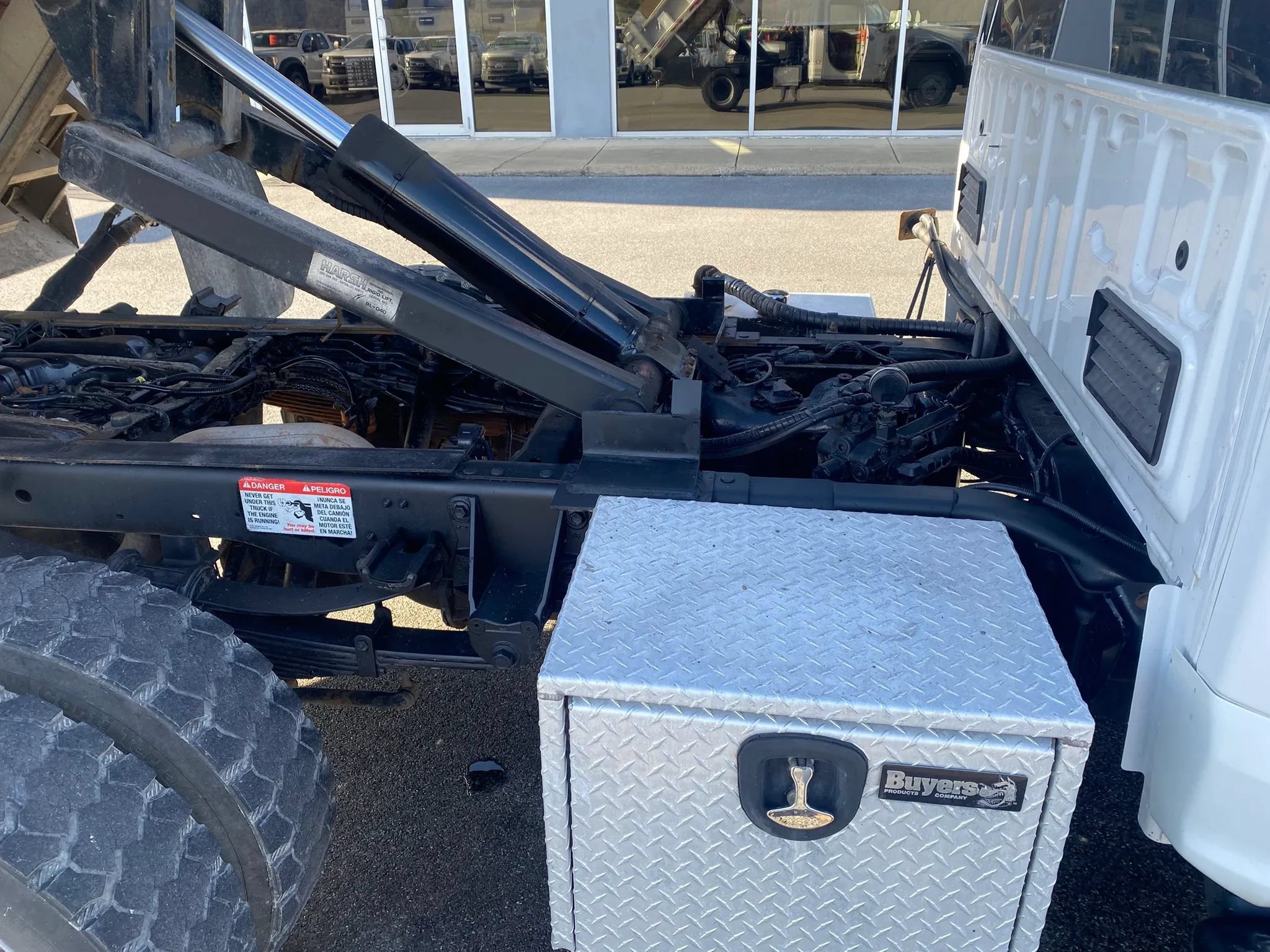 Used 2019 Ford F550 4x4 Regular Cab Super Duty image 28