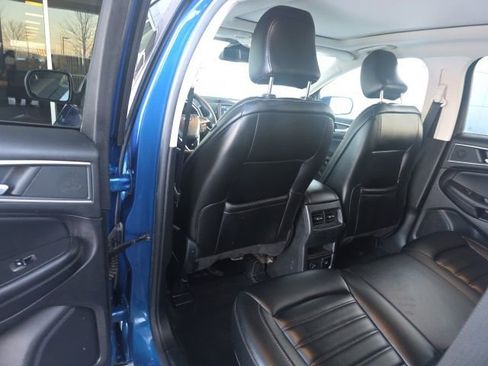 Used 2021 Ford Edge SEL w/ Convenience Package image 18