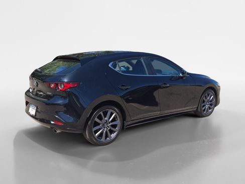 Used 2022 MAZDA MAZDA3 s FWD image 5