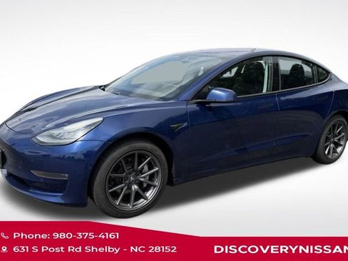 Used 2018 Tesla Model 3 Long Range RWD image 1