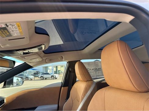 New 2026 Lexus RZ 350e image 7