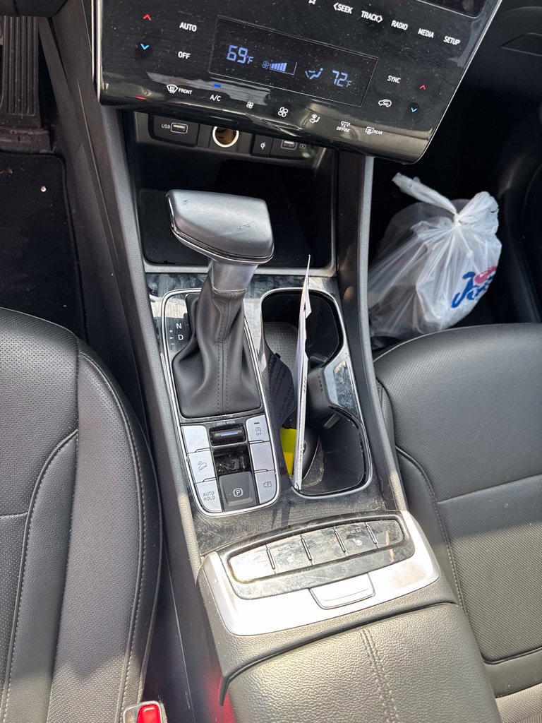 Certified 2024 Hyundai Tucson SEL w/ Convenience Package FWD image 6