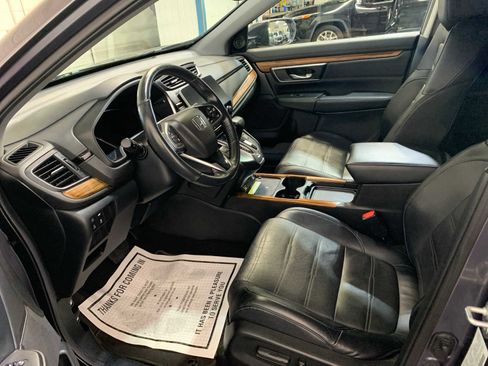 Used 2022 Honda CR-V Touring image 9