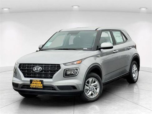 New 2026 Hyundai Venue SE image 2