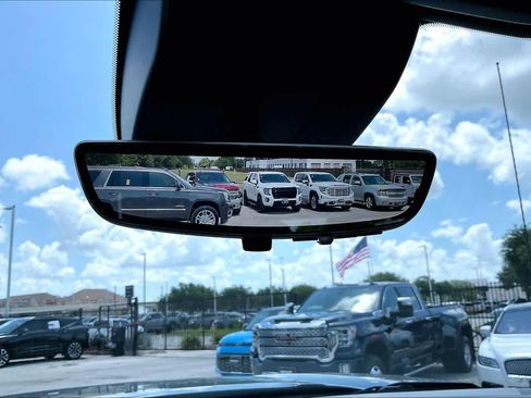 Used 2022 GMC Sierra 1500 AT4 w/ AT4 Premium Package AWD/4WD image 34