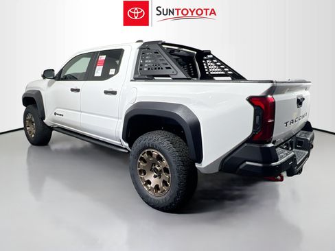 New 2026 Toyota Tacoma 4x4 Double Cab Hybrid image 6