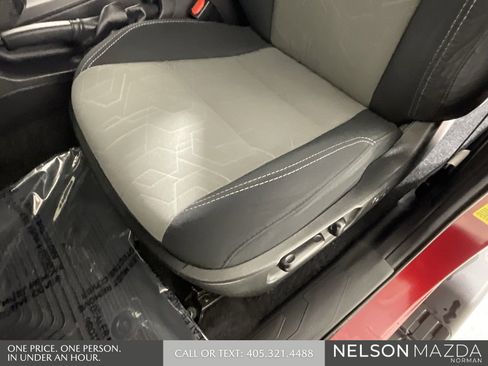 Used 2022 Toyota Tacoma TRD Sport w/ Technology Package image 25