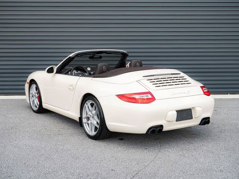 Used 2011 Porsche 911 Carrera S RWD image 3