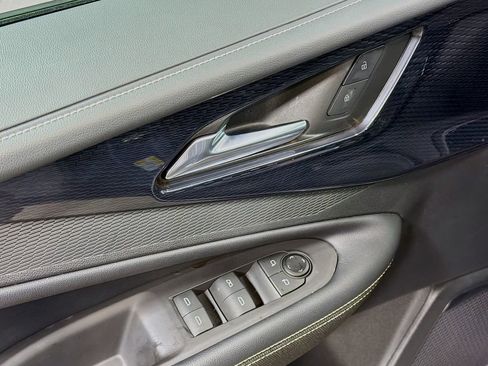 Used 2025 Chevrolet Blazer EV LT image 21