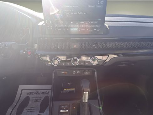 Used 2025 Honda CR-V EX-L image 10