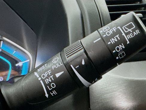 Used 2024 Honda Odyssey EX-L image 16