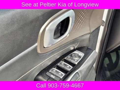 Used 2022 Kia Sorento SX FWD image 17