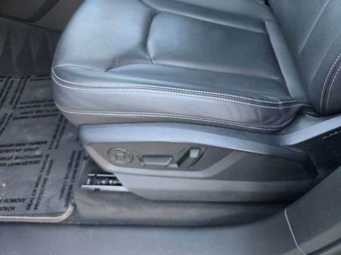 Used 2025 Audi Q7 3.0T Premium Plus image 23