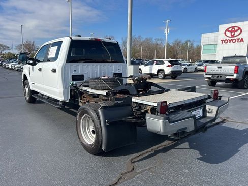 Used 2022 Ford F350 XL w/ Power Equipment Group image 15