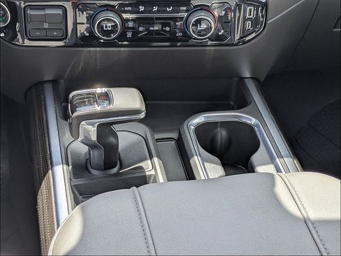 Used 2026 Chevrolet Silverado 1500 LT w/ Safety Package RWD image 28