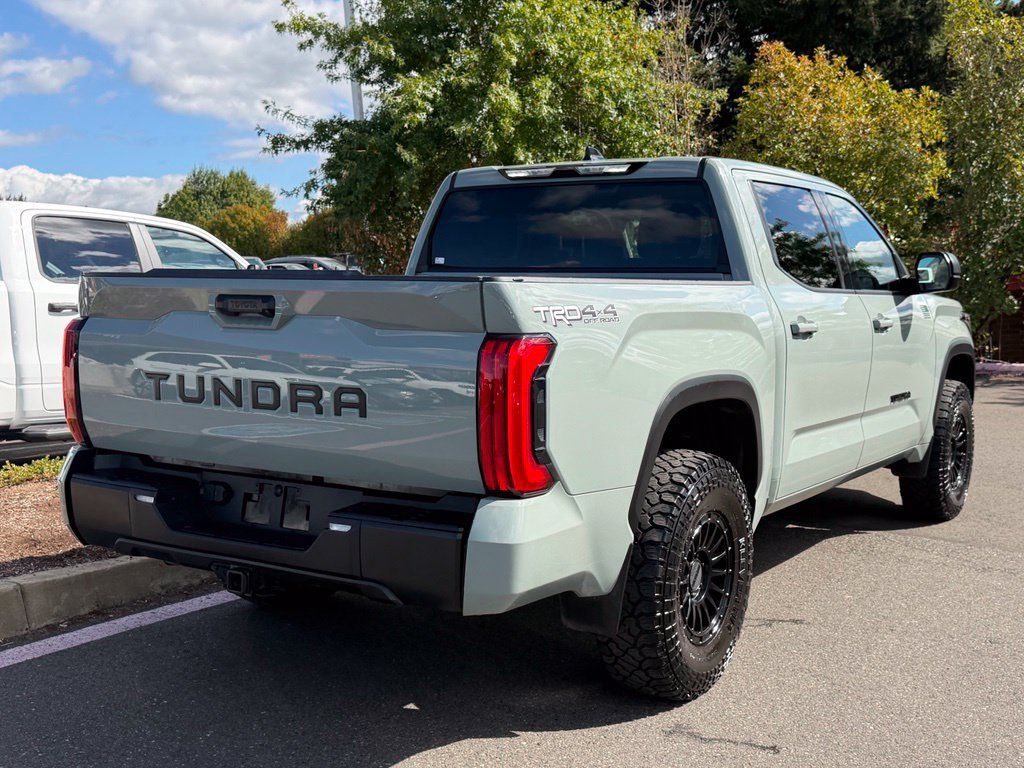 Used 2022 Toyota Tundra SR5 w/ TRD Off-Road Package AWD/4WD image 7