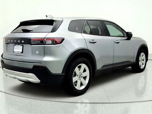 Used 2024 Honda Prologue EX image 5