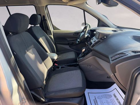 Used 2022 Ford Transit Connect XL image 15
