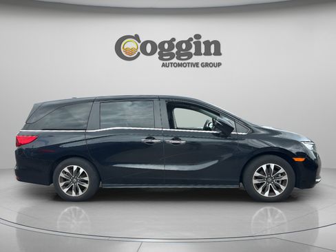 Used 2024 Honda Odyssey EX-L image 6