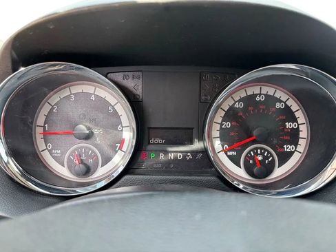 Used 2014 Dodge Grand Caravan SXT w/ Quick Order Package 29G SXT FWD image 14