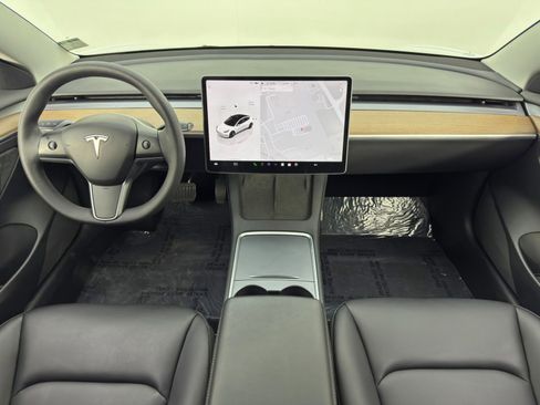 Used 2022 Tesla Model 3 image 13