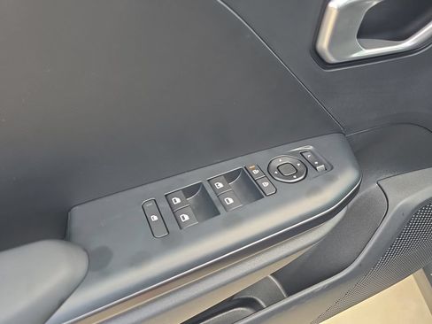 New 2026 Kia K4 FWD image 18