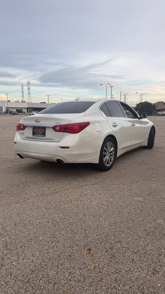 Used 2014 INFINITI Q50 Premium w/ Navigation Package AWD/4WD image 6