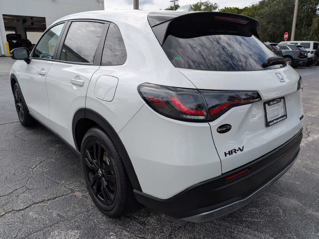 Used 2026 Honda HR-V Sport image 6