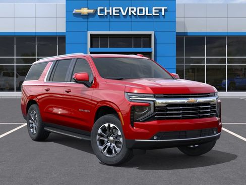 New 2026 Chevrolet Suburban LT w/ Comfort Package AWD/4WD image 7