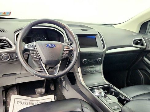 Used 2020 Ford Edge SEL w/ Convenience Package image 12