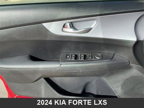 Certified 2024 Kia Forte LXS w/ LXS Technology Package image 10