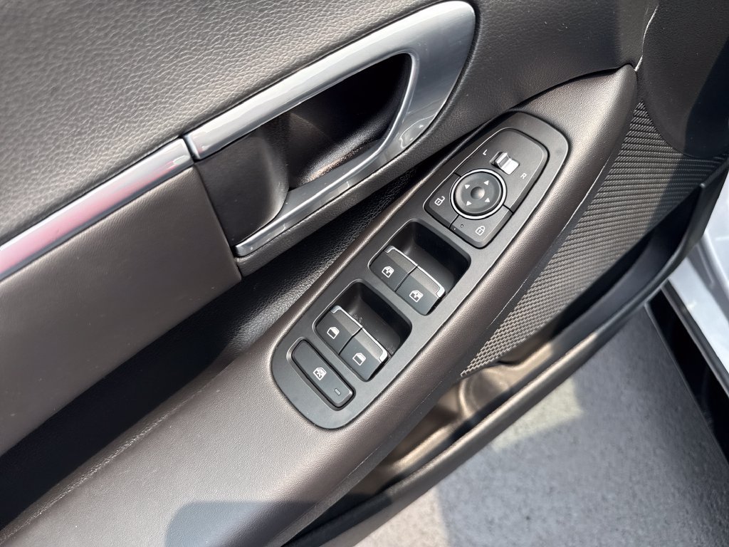 Certified 2023 Hyundai Sonata SEL FWD image 10