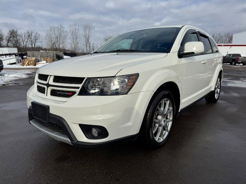 Used 2017 Dodge Journey GT w/ Driver Convenience Group image 1
