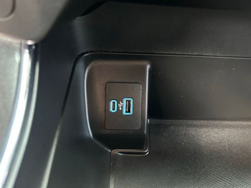 Used 2022 Ford F150 XLT w/ Equipment Group 302A High image 29