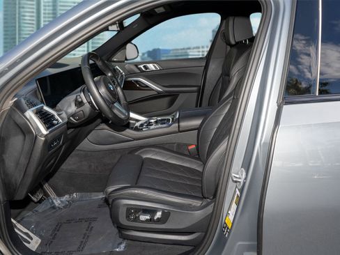 Used 2024 BMW X6 xDrive40i w/ Premium Package image 16