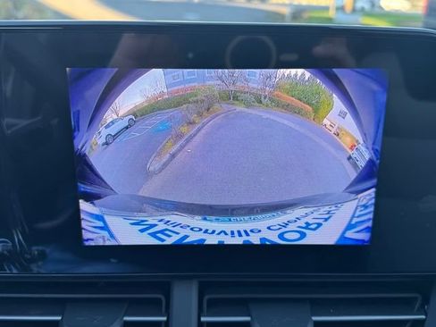 New 2026 Chevrolet Trax LS w/ LS Convenience Package FWD image 26