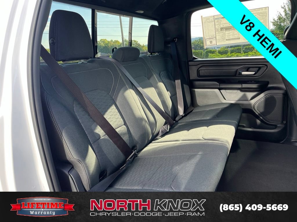 New 2026 RAM 1500 Express AWD/4WD image 24