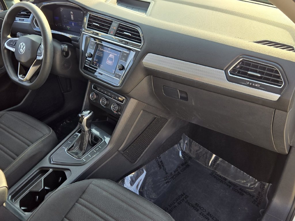 Certified 2023 Volkswagen Tiguan S FWD image 20