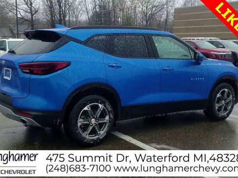 Used 2025 Chevrolet Blazer LT w/ Convenience Package image 8