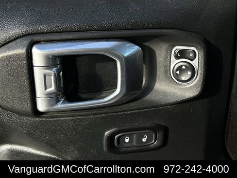 Used 2020 Jeep Wrangler Unlimited Sport S image 25