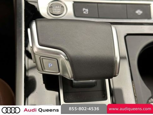 Used 2025 Audi Q7 3.0T Premium w/ Convenience Package AWD/4WD image 27
