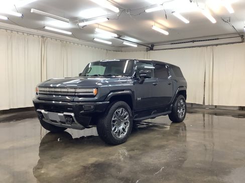 New 2026 GMC Hummer EV SUV image 1